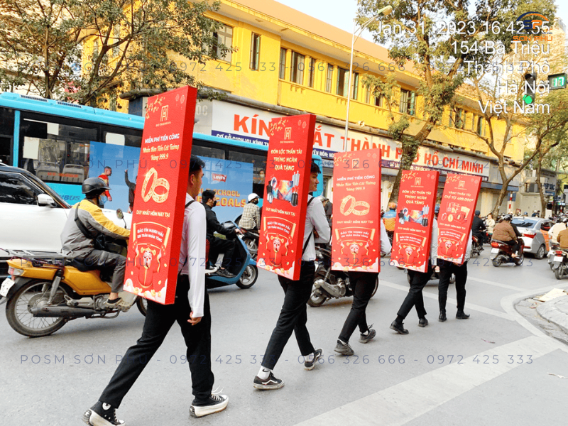 dịch vụ tổ chức roadshow - roadshow đi bộ